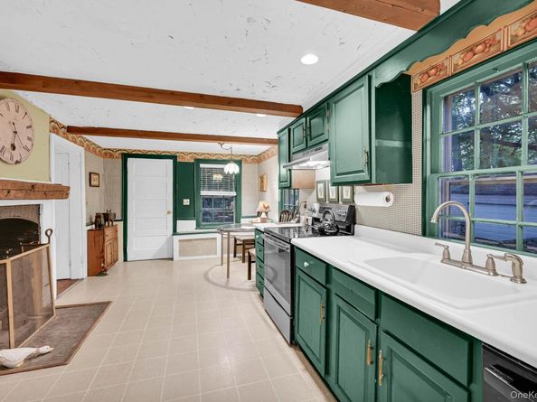 33 Ryder Road, Ossining NY 10562