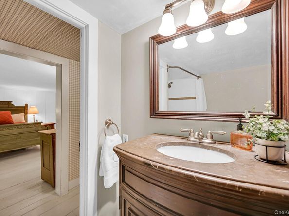 33 Ryder Road, Ossining NY 10562