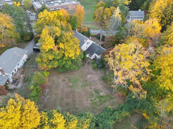 33 Ryder Road, Ossining NY 10562