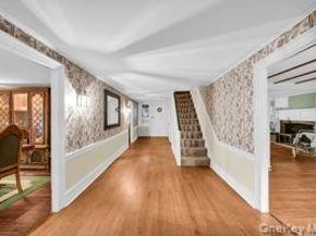33 Ryder Road, Ossining NY 10562