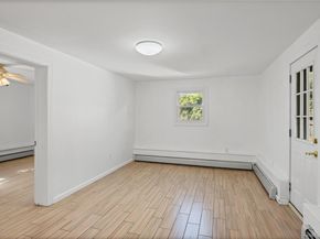 9 Grossman Street, Melville NY 11747