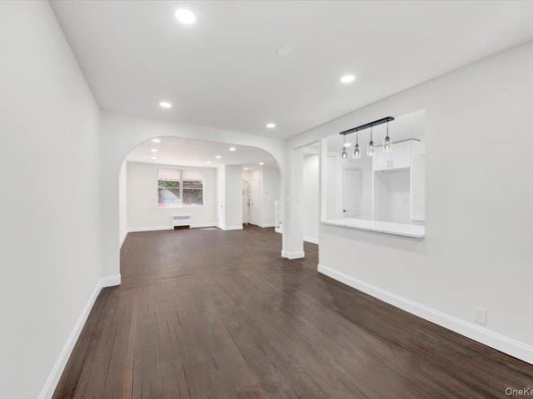 4126 Gunther Avenue, Bronx NY 10466