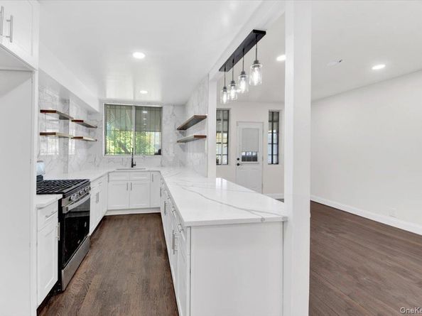 4126 Gunther Avenue, Bronx NY 10466