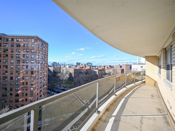 102-10 66 Road 9E, Forest Hills NY 11375