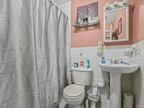 7717 156th Avenue, Howard Beach NY 11414