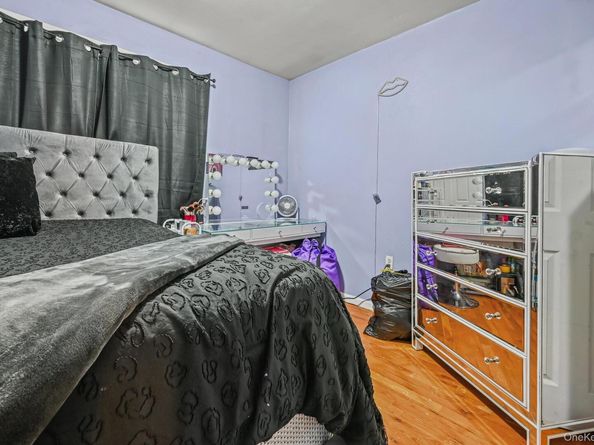 7717 156th Avenue, Howard Beach NY 11414