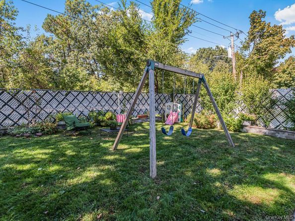 129 Gailmore Drive, Yonkers NY 10710