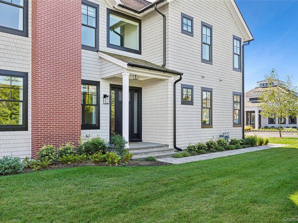 8 Magnolia Drive 2A, Water Mill NY 11976