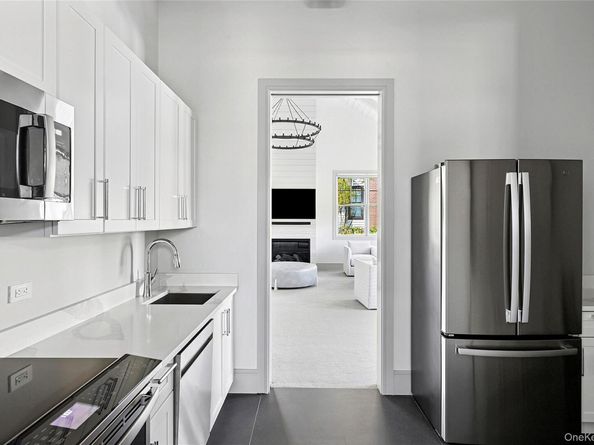 8 Magnolia Drive 2A, Water Mill NY 11976