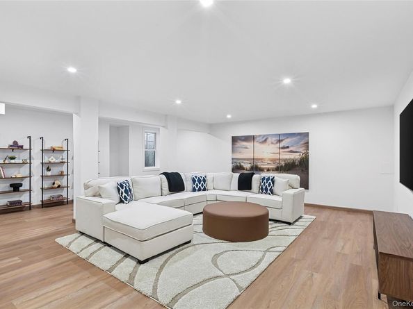 8 Magnolia Drive 2A, Water Mill NY 11976
