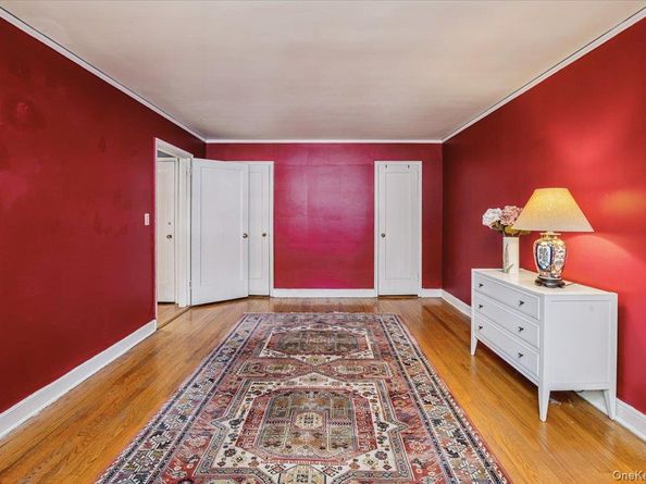 3 Campus Pl 1C, Scarsdale NY 10583