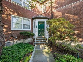3 Campus Pl 1C, Scarsdale NY 10583