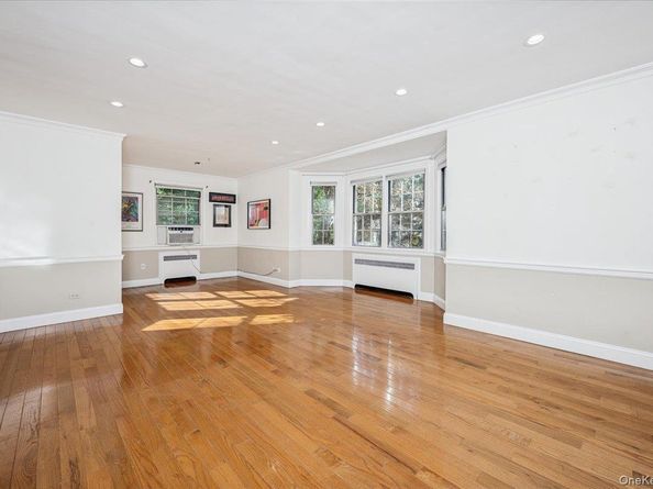 3 Campus Pl 1C, Scarsdale NY 10583