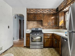 2975 Oceanside Road, Oceanside NY 11572