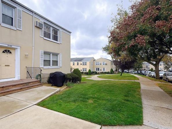 7103 252 Street 199B, Bellerose NY 11426
