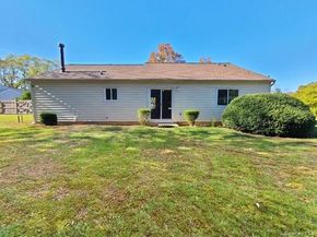 45 Malcolm Way, Riverhead NY 11901