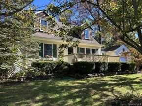 21 Lakeview Drive, Middle Island NY 11953