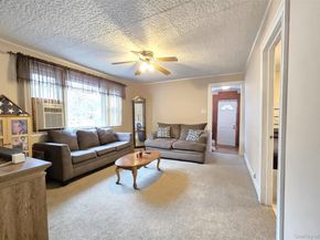 242 Pawnee Street, Ronkonkoma NY 11779