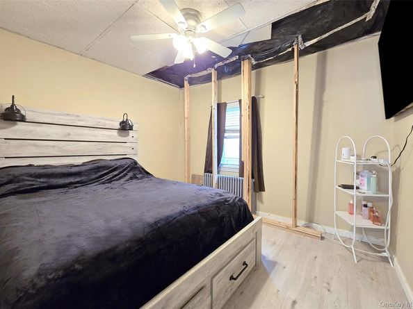 242 Pawnee Street, Ronkonkoma NY 11779