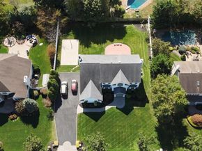 39 Island Trail, Mount Sinai NY 11766