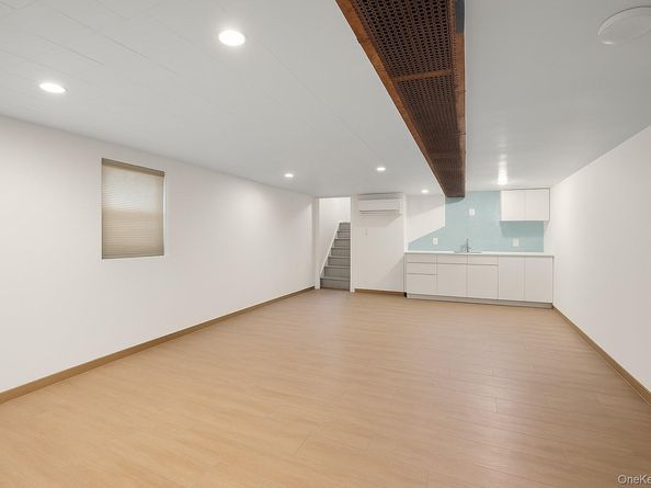 13236 82nd Street, Ozone Park NY 11417