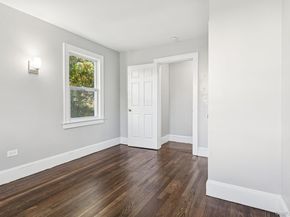 25 Roosevelt Street, Bay Shore NY 11706