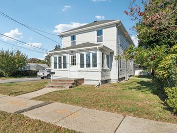 25 Roosevelt Street