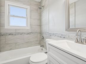 25 Roosevelt Street, Bay Shore NY 11706
