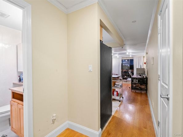 37-59 61 Street 5A, Woodside NY 11377