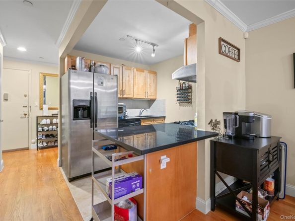 37-59 61 Street 5A, Woodside NY 11377