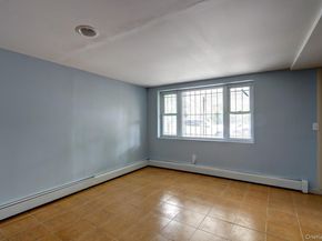 12-67 Waterview Street, Bayswater NY 11691