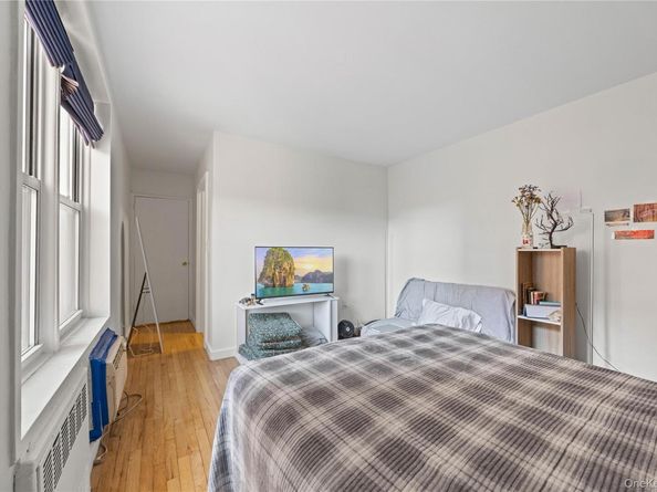 2736 Independence Avenue 4A, Bronx NY 10463