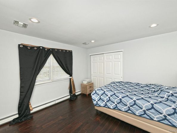 187 Robinson Avenue, Medford NY 11763