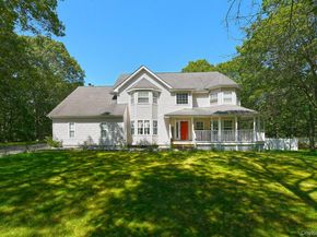 187 Robinson Avenue, Medford NY 11763