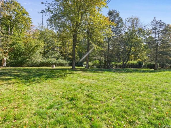 145 Smith Ridge Road, South Salem NY 10590