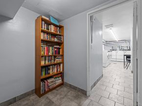 241-20 Northern Boulevard 6E, Douglaston NY 11362