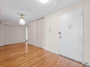 241-20 Northern Boulevard 6E, Douglaston NY 11362