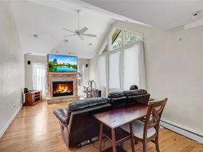 16 Flintlock Drive, Shirley NY 11967