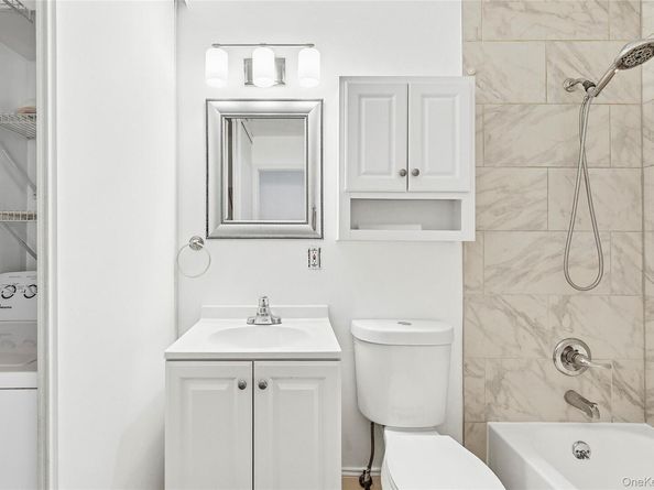 184 Fairview Circle, Middle Island NY 11953