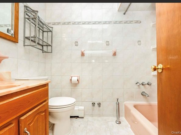 6983 Juniper Boulevard S, Middle Village NY 11379