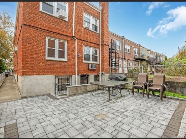 6983 Juniper Boulevard S, Middle Village NY 11379