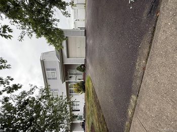 6 Walnut Street