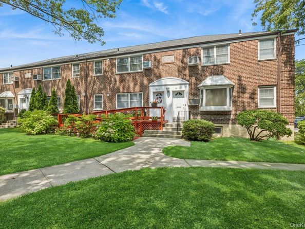 60-31 251st Street 2814, Little Neck NY 11362