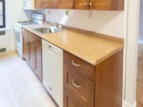 4107 42nd Street 2J, Sunnyside NY 11104