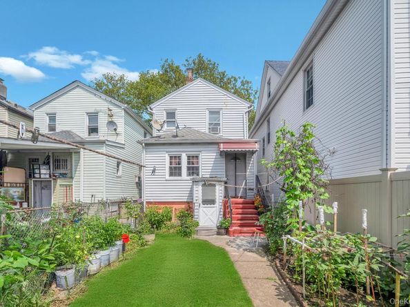 10310 106 Street, Ozone Park NY 11417