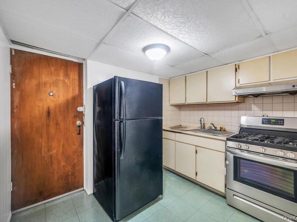 10310 106 Street, Ozone Park NY 11417