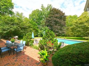 21 W Mall Drive, South Huntington NY 11743
