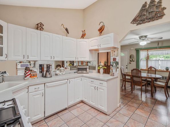 1025 Ocean Avenue, Bay Shore NY 11706