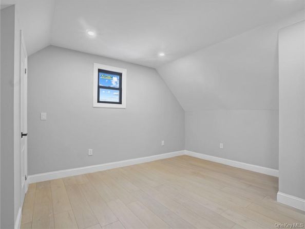 46 S 12th Avenue, Mount Vernon NY 10550