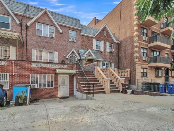52-22 Van Loon Street, Elmhurst NY 11373